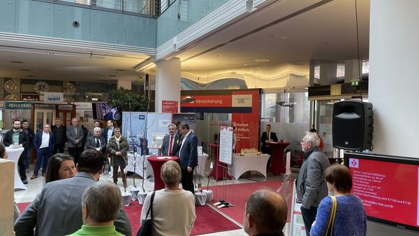 Bild vergrößern: PM2024_Sparkasse_Energiemesse